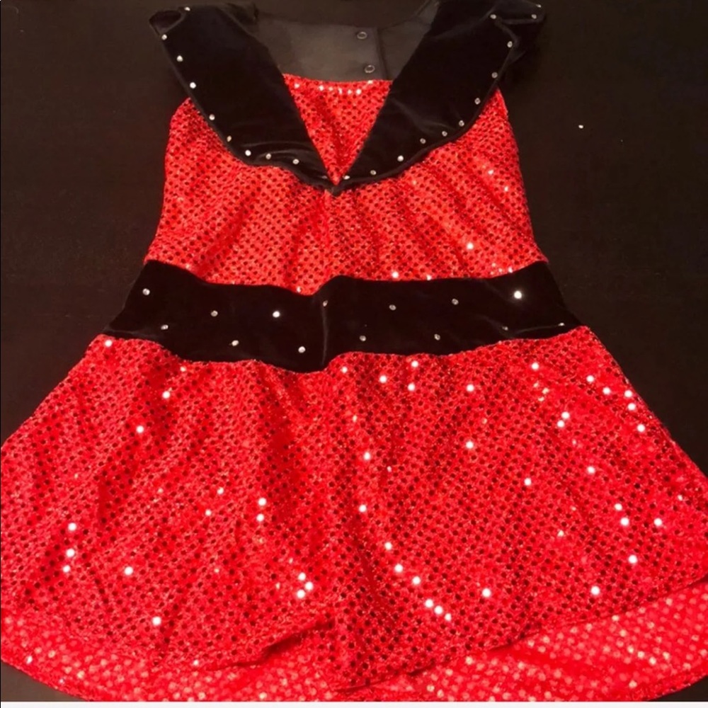 Dance costume